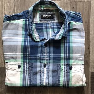 Men’s Express Button Down